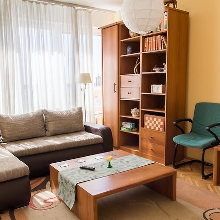 Sunny Apartment Белград Экстерьер фото